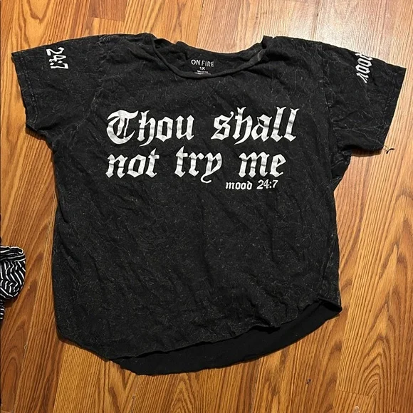 Women’s Tops Bundle XL - Picture 6 of 7